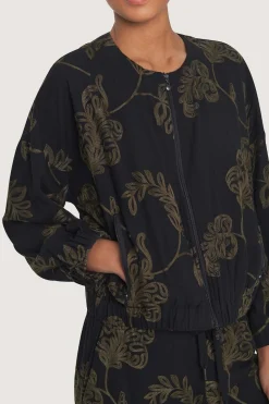 Embroidered leaf jakke