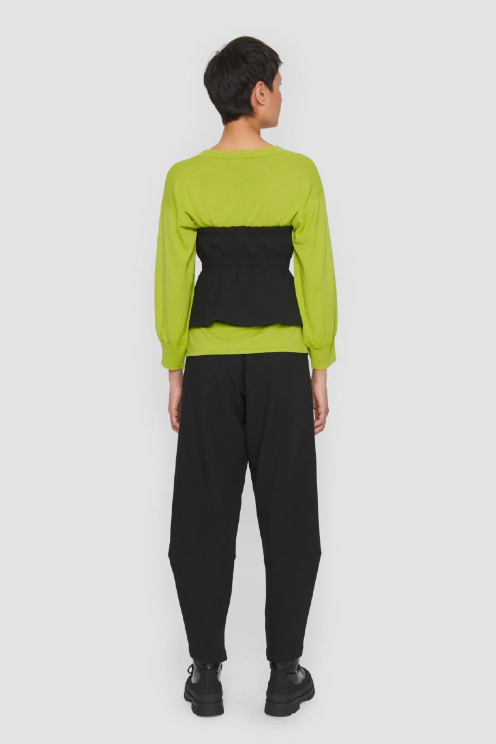 Wakasu wool blend bluse med 3/4 ærme